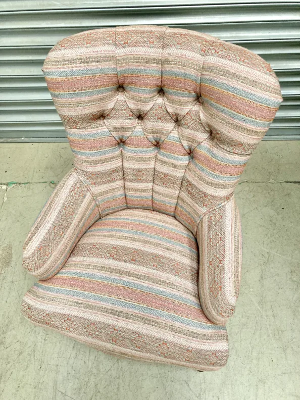 Buttoned Back Chair Reupholstery in a Colefax & Fowler Weave Fabric