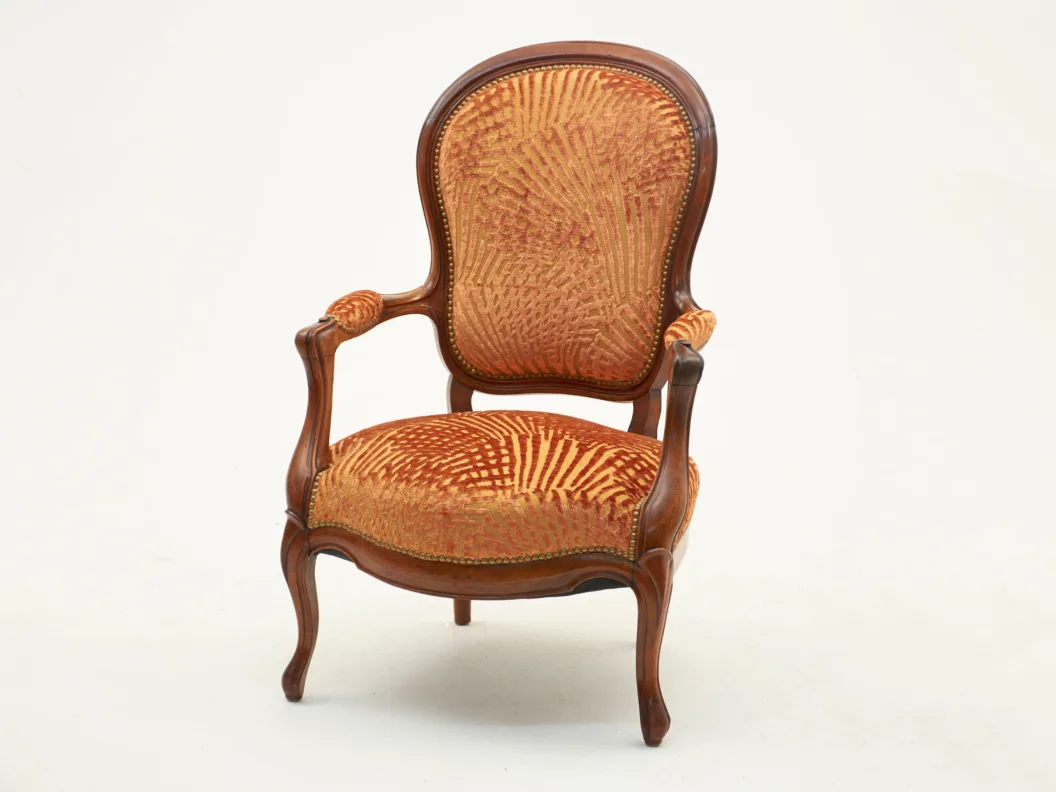 Louis XVI Replica Chair